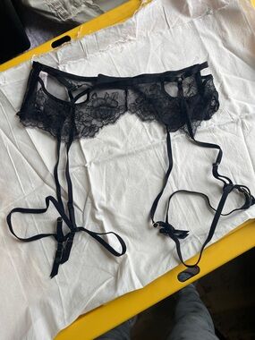 Victoria's Secret Black Lace Garter Belt with Floral Detail